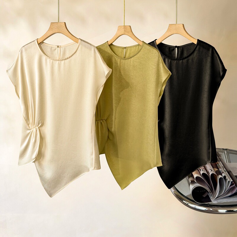 Endi Pleated Mulberry Silk Short-Sleeve Shirt Top 2026 Summer Waist-Cinching Round Neck Irregular Design Blouse