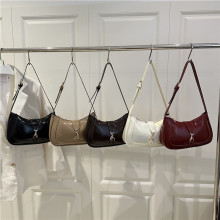 油皮包2025夏季新款女时尚法式小众设计洋气腋下包质感洋气单肩包