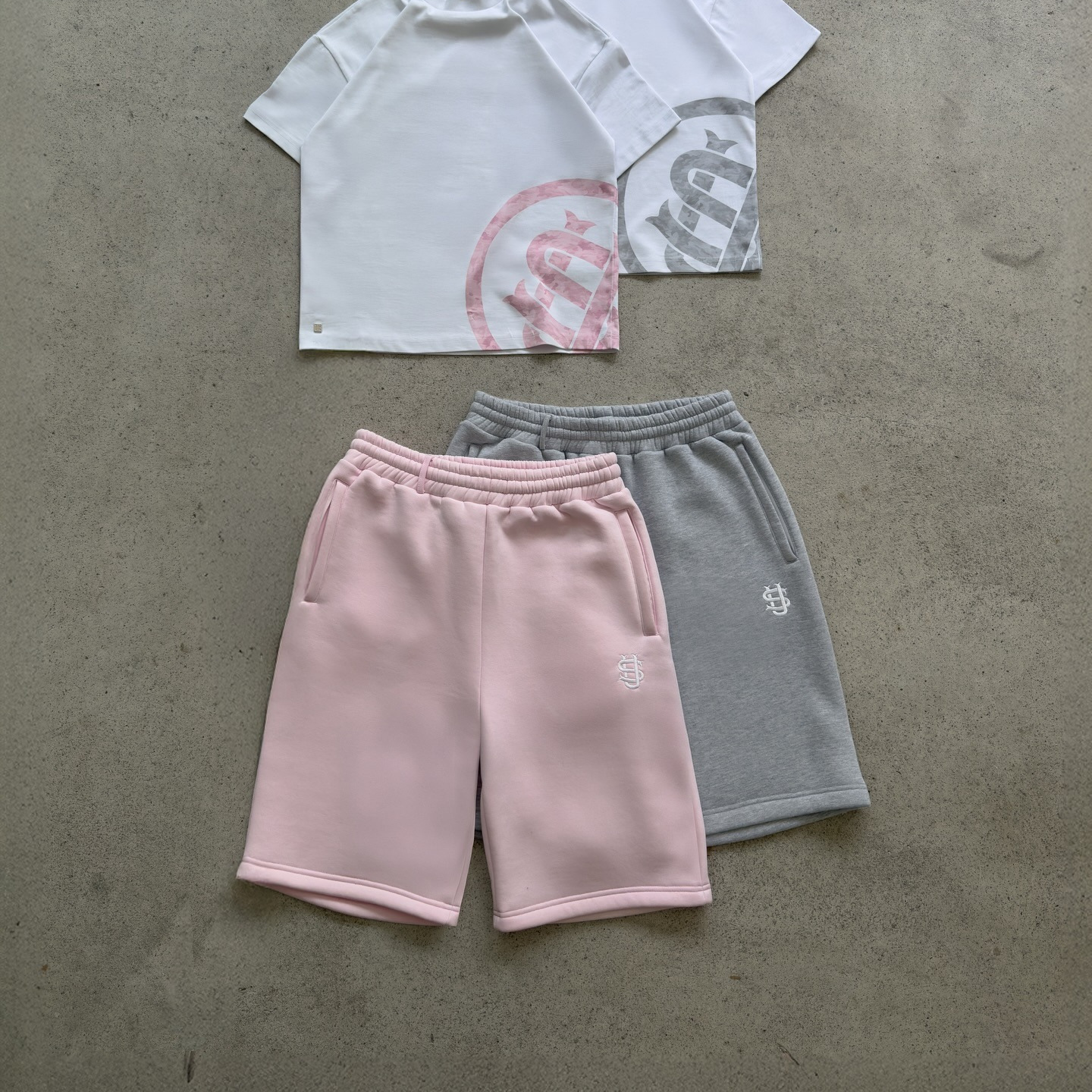 Elastic Casual Shorts Trendy Brand Embroidered Small Label Men And Women Summer Street Loose Shorts_voghion.com