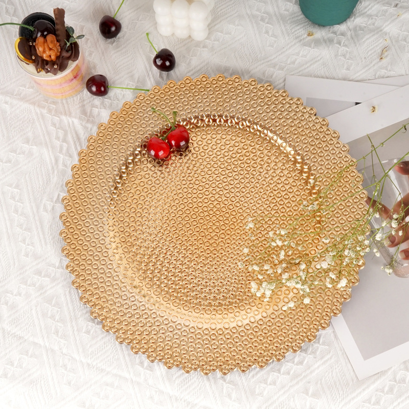 European wedding hotel party western food plastic plate high color value fruit plate wholesale gift to send customer cushion plate manufacturers straight
