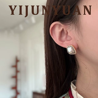 秋冬新款欧美复古时尚百搭微镶爱心珍珠耳环轻奢高级感银针耳饰女