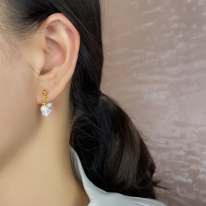 Round Pattern Women'S Gender Simple Style Round Artificial Pearl Copper Patchwork Women's Earrings