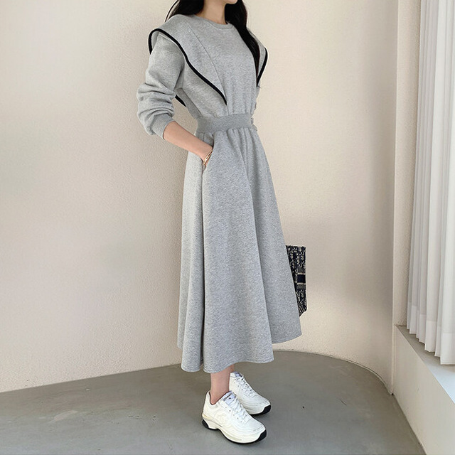 Korean Chic Flutter Sleeve Color-Blocking Fleece-Lined Waist-Cinching Slimming Sweatshirt Dress for Women 2026 Autumn/Winter Lazy Sports Dress