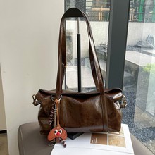 跨境女包2026新款潮腋下包托特包质感慵懒风女真皮软皮单肩法棍包