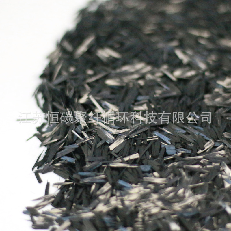 Low-clumping carbon fiber granules BMC composite material modified with conductive reinforcement as a filler for thermosetting composite materials