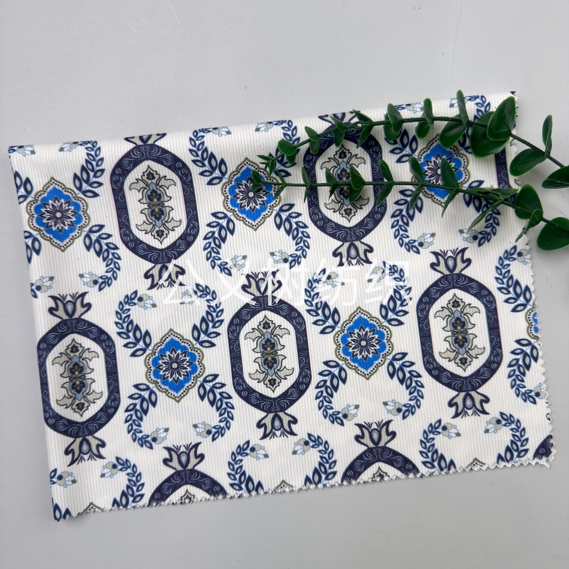 「蓝韵纹章」秋冬款灯芯绒面料欧式宫廷风满印古典纹样印花布料