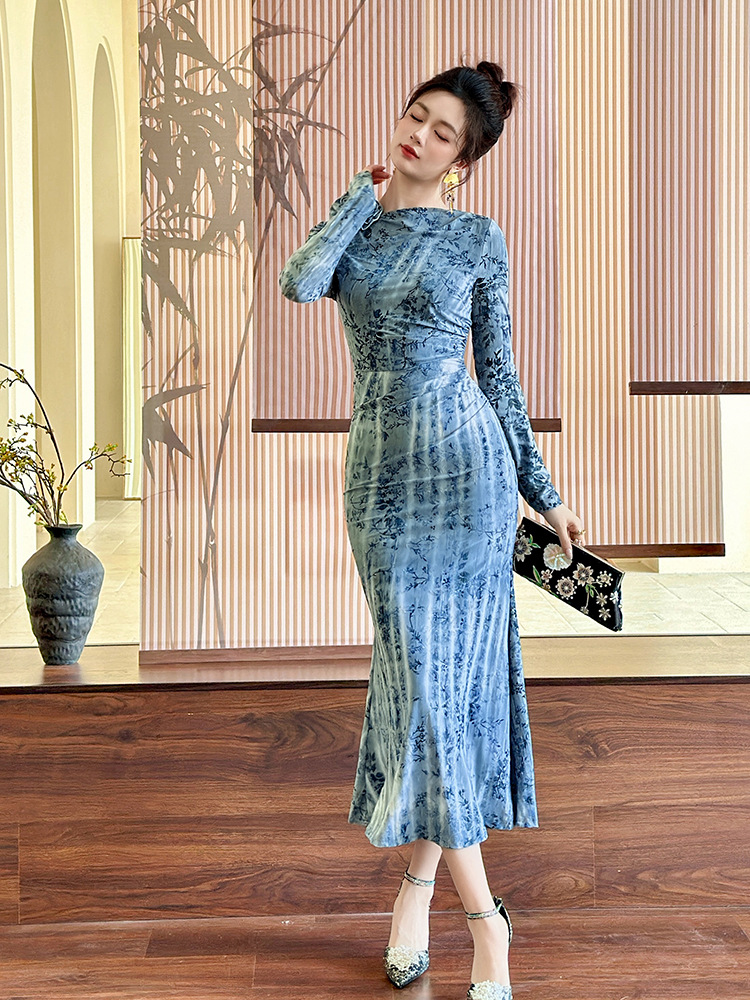 Đầm maxi nữ thắt eo dáng đuôi cá in họa tiết kiểu Pháp — than chì xanh