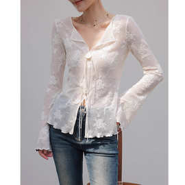 定制 米白色设计感长袖刺绣T恤女2025年早秋新款独特别致上衣女装