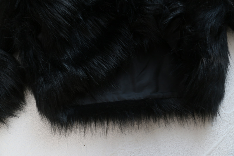 Damen Kurzmantel Aus Kunstfell In Taillierter Passform Elegant_voghion.com
