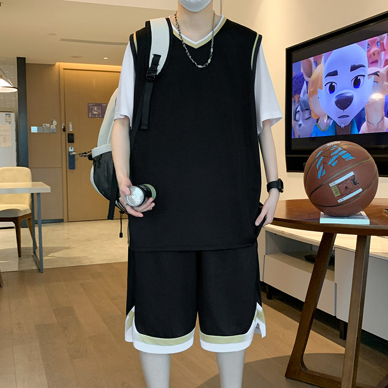 Verano falso de dos piezas juego de mangas cortas de baloncesto deportivo de estilo masculino con un conjunto de ropa de entrenamiento de jóvenes transpirables rápidamente secos