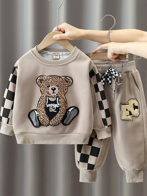 3992 Traje de primavera y otoño para niños, estilo occidental 2025, nuevo niño, otoño, rojo, suéter de oso, traje de dos piezas para niños