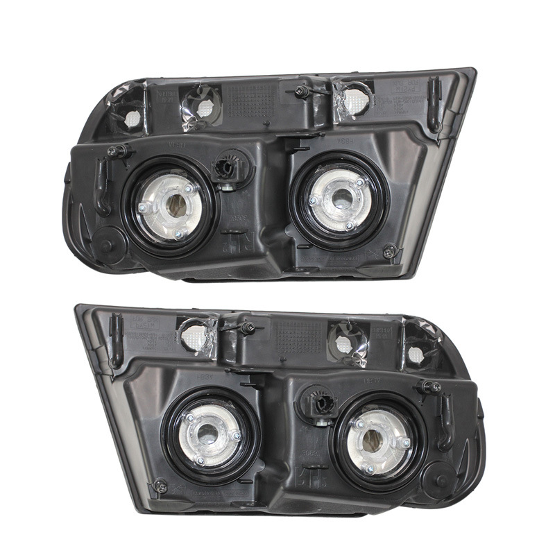 Adecuado para Jeep Grand Cherokee coche original estándar americano faro Grand Cherokee99-04 negro