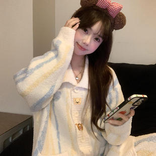 ������Ů�L��ͨ�S���ܰ�߅�q˯��Ů�ﶬ���a�Ӻ�Ҿ����e�����b