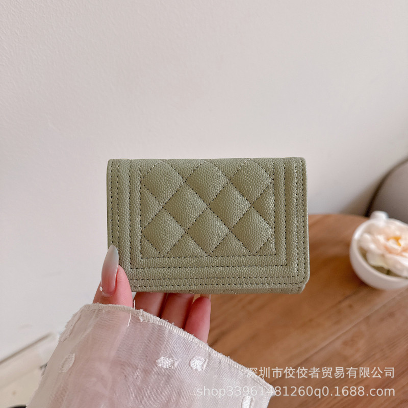 菱形ステッチは、勤務証明書、銀行カード、小銭、勤務証明書、アクセスカードホルダー、レザーレディースヘッドフォンバッグ、キーミニに適しています。|undefined