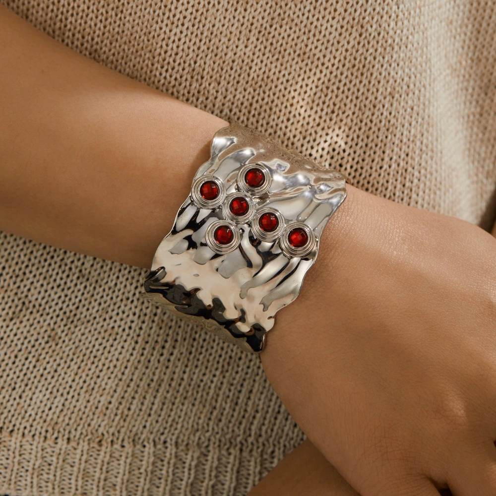 Европейский и американский трансграничный новый стиль, персонализированный ретро-крест, серебряный браслет, браслет с инкрустацией рубинами, модный и универсальный, прямая продажа с фабрики