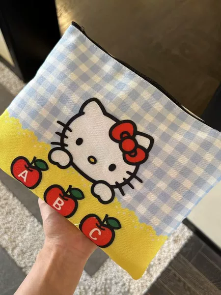 Original new design, cute blue striped Kitty cat makeup bag, popular cartoon hand-held makeup bag with large capacity