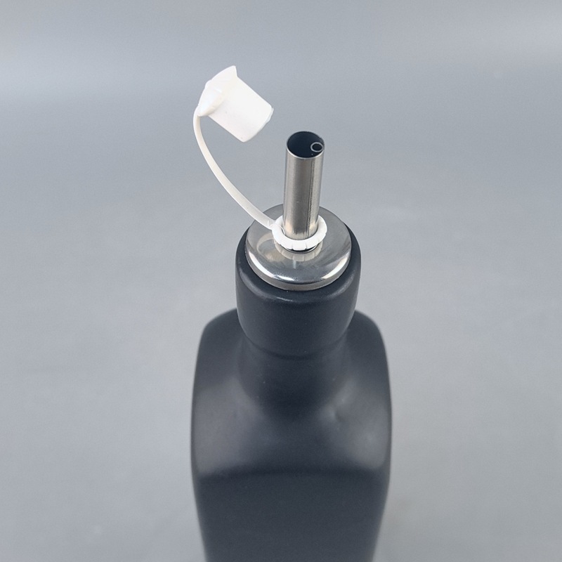 Creativa botella de vinagre botella de vinagre de cerámica hogar porcelana blanca olla de aceite japonesa botella de vinagre logotipo personalizado botella de condimento de cerámica