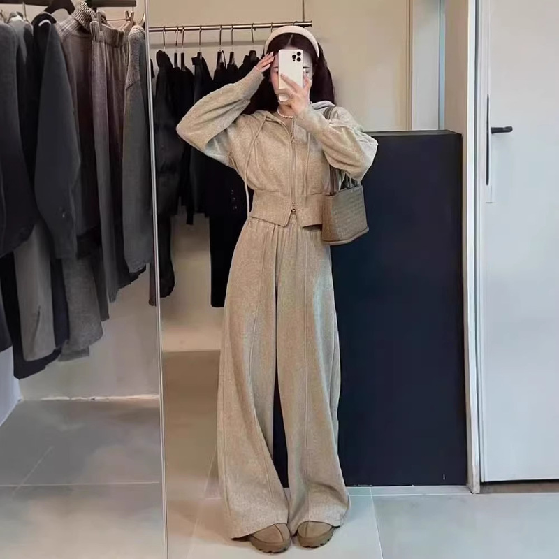 Plus-Size Women's Autumn Casual Sports Cashmere Suit, Korean Style High-End Loose Two-Piece Set Trendy