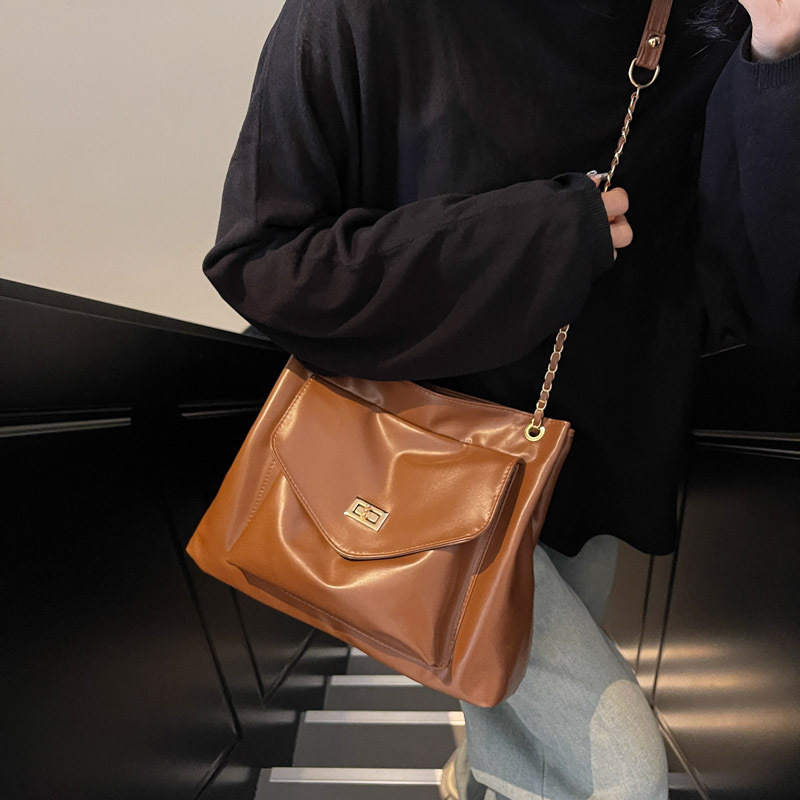 2024 nueva gran capacidad simple bolso de hombro para mujeres ocio viaje bolsa de viaje nicho bolso de brazo de moda retro