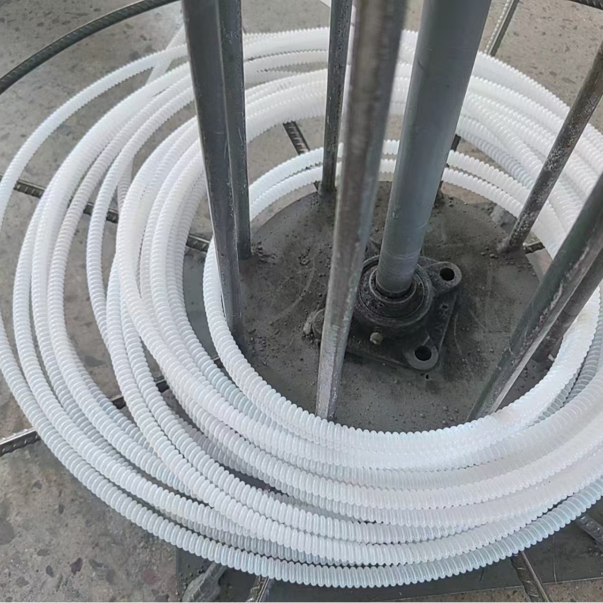 白色塑料波PE纹管PP阻燃塑料穿线护套管加厚软管绝缘螺纹管可开口