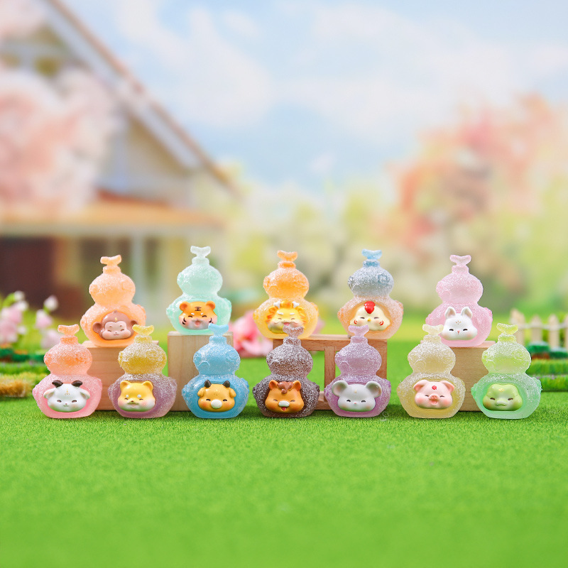 Super cute decorations candy Fulu small zodiac ornaments mixed birthday gifts wholesale cute cute hand