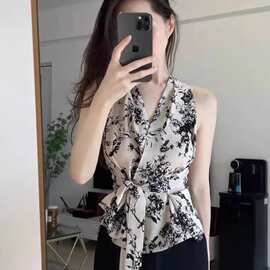 官图实价 无袖挂脖碎花背心女设计感小众法式别致漂亮小上衣夏