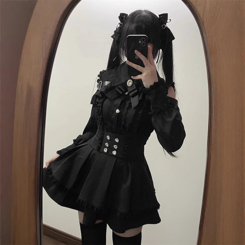 甜心邂逅暗黑系量产型少女三色露肩衬衫高腰半裙两件套套装潮