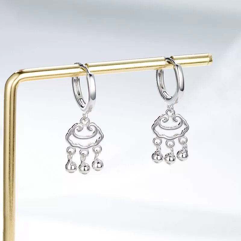Earrings protective amulet small retro dangling design, light‑luxury, lightweight