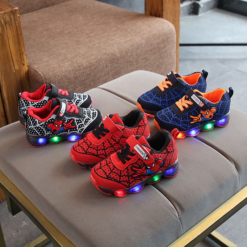 Children's Shoes for Boys and Girls Sports Shoes 2023 Spring & Fall New Korean Style Mesh Flats Led Luminous Shoes 1-9 Years Old Kidsren's Shoes