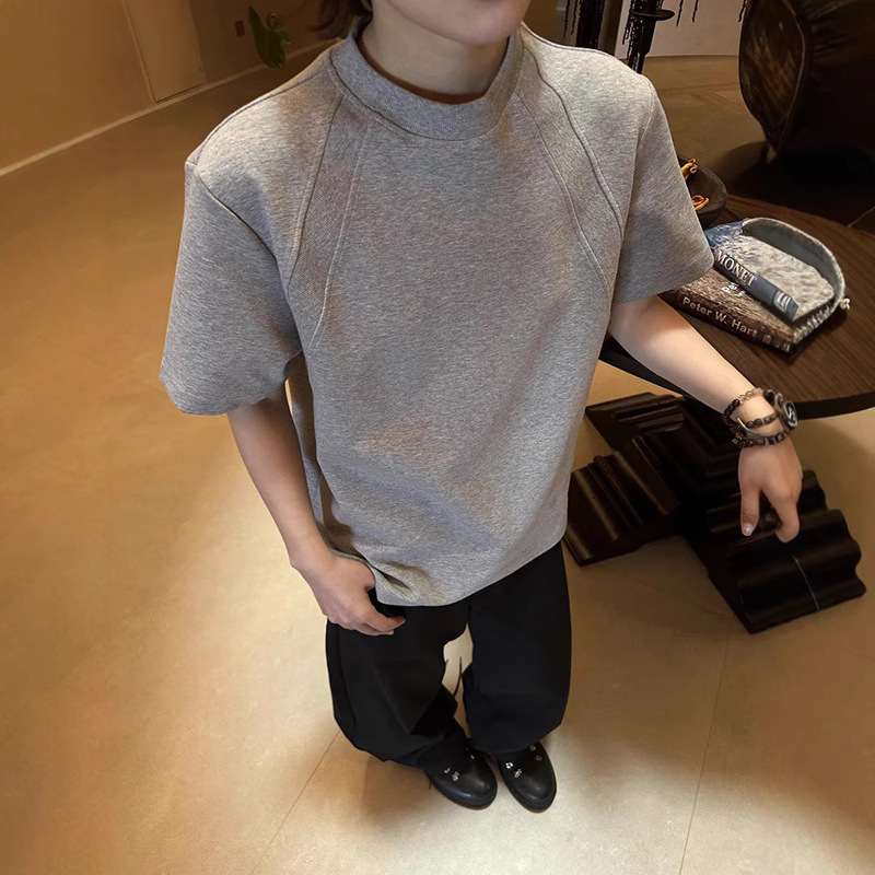 American Heavy Air Layer Stitching Shoulder Short-sleeved Men's T-shirt Summer Box Version Wrinkle-resistant Hard Round Neck Half-sleeved