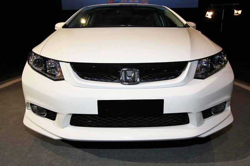 13-15 Suitable for Honda Civic Fb Ninth Generation Modulo Model Carbon Fiber Modified Grille Front Face Replacement and Installation