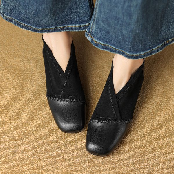 Universal fashionable retro winter low boots square toe