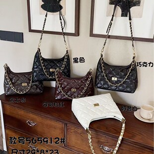 ���С���L朗lҸ�°��߼��Еr��ˮͰ���й�ͨ�ڰٴ�Ů���μ�б��