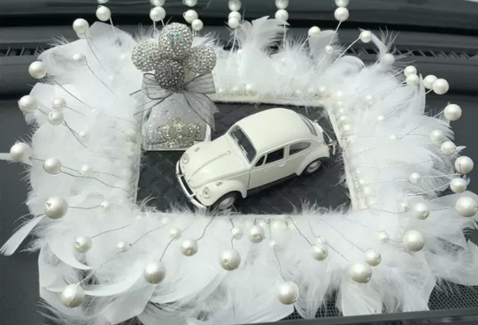 Decoración de coche interior de coche creativo tablero de instrumentos de coche decoración de coche diamante otra resina simple