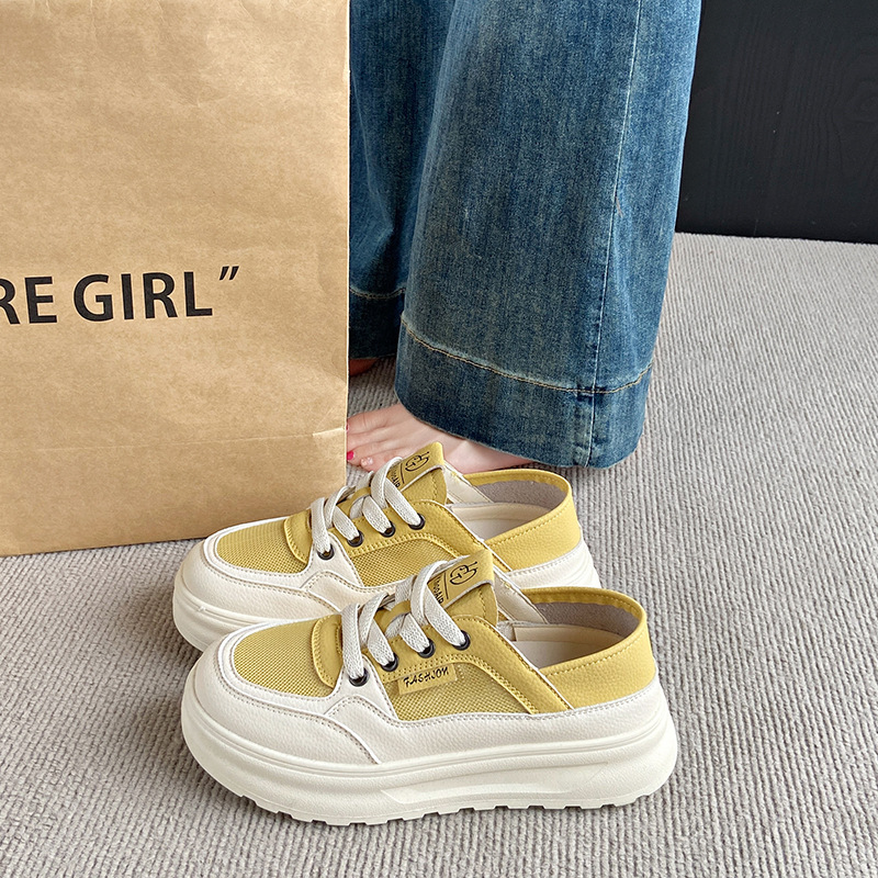 2025 nuevo verano ropa exterior suela gruesa realce los pequeños zapatos blancos mujer todo fósforo moda transpirable casual zapatillas deportivas marea