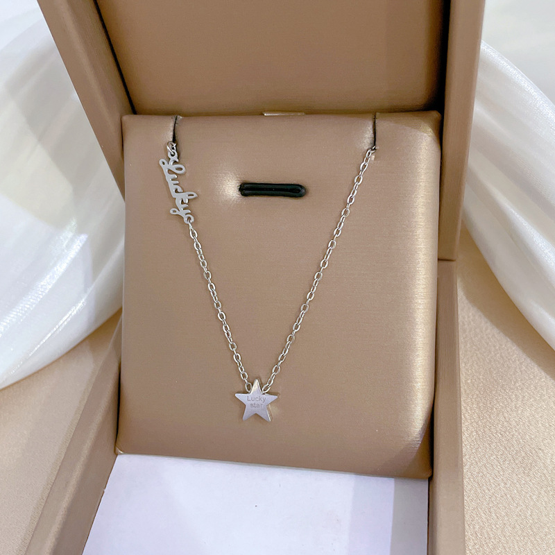 Fashion Star Titanium Steel Necklace 1 Piece