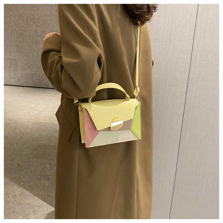 321g Weight Polyester Lining Material Metal Button Fashion Element Zipper Closure Type Single Shoulder Strap Strap Type Square Bag Bags Type Daily Occasion Pu Leather Material Women's Backpack Backpack Solid Color Pattern All Seasons Season Women'S Gender Streetwear Style Square Shape Small Size Women's Small All Seasons Pu Leather Streetwear Square Bag