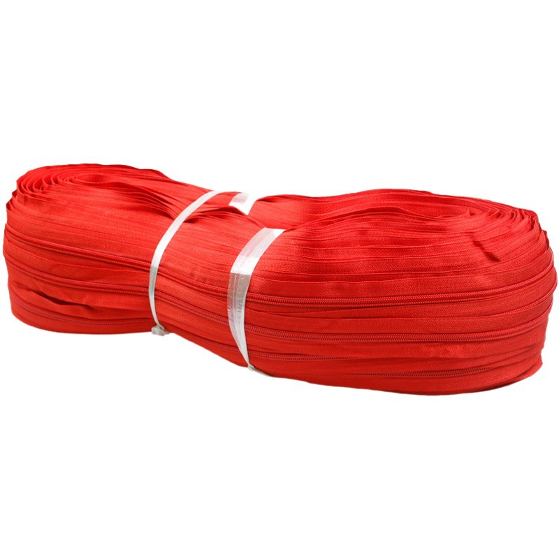 Оптовые продажи больших нейлоновых молний размера 5 
 В наличии полнорулонные молнии черного и белого цвета для сумок, матрасов, палаток и длинных сумок.