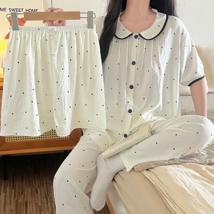 Venta al por mayor transfronteriza verano nube de algodón de tres piezas cárdigan con cuello de muñeca pantalones cortos de manga corta ropa a domicilio traje de pijama de mujer