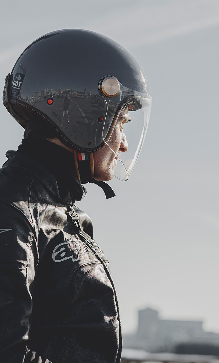 BEON Motorcycle Safety Helmet for Men and Women, Electric Vehicle Motorbike Three-Quarter Half Helmet, Carbon Fiber Sun Protection Riding Helmet