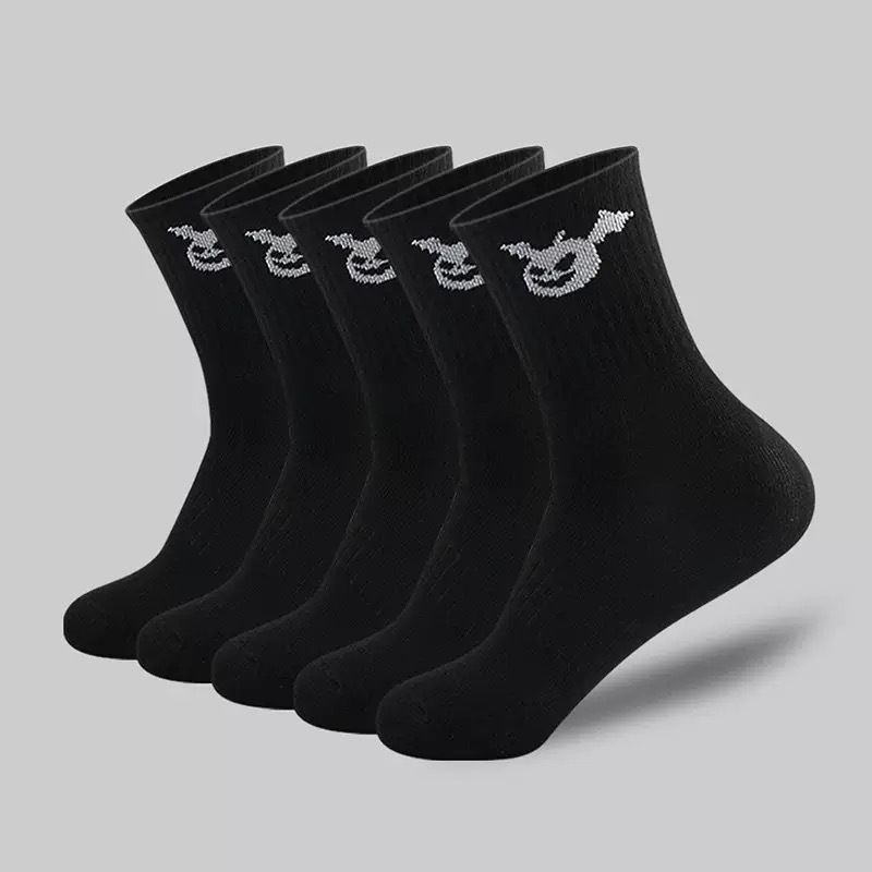 Calcetines de Otoño e Invierno para mujer calcetines de media pantorrilla calcetines de pila de color sólido japonés para mujer Calcetines deportivos con cordón de marea medias en blanco y negro