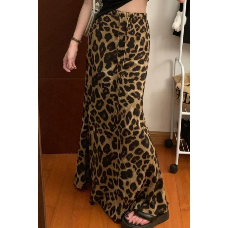 Ретро нишевая юбка с леопардовым принтом, лето 2025, новая высокая талия, стройнящая драпированная длинная юбка «рыбий хвост», женская шикарная