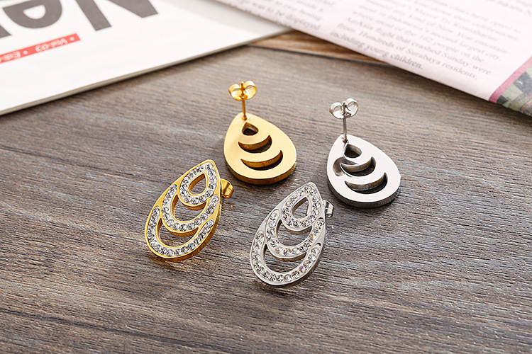 12g Weight Vacuum Plating Gold Plating Process 18K Gold Plated Plating Material Wedding, Travel Occasion Titanium Steel Material Women'S Gender Fashion Style Fashion 18K Gold Plated Titanium Steel Wholesale 6