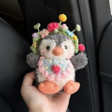 簪花企鹅可爱少女心挂件钥匙扣装饰包包毛绒玩偶娃娃粉色卡通公仔