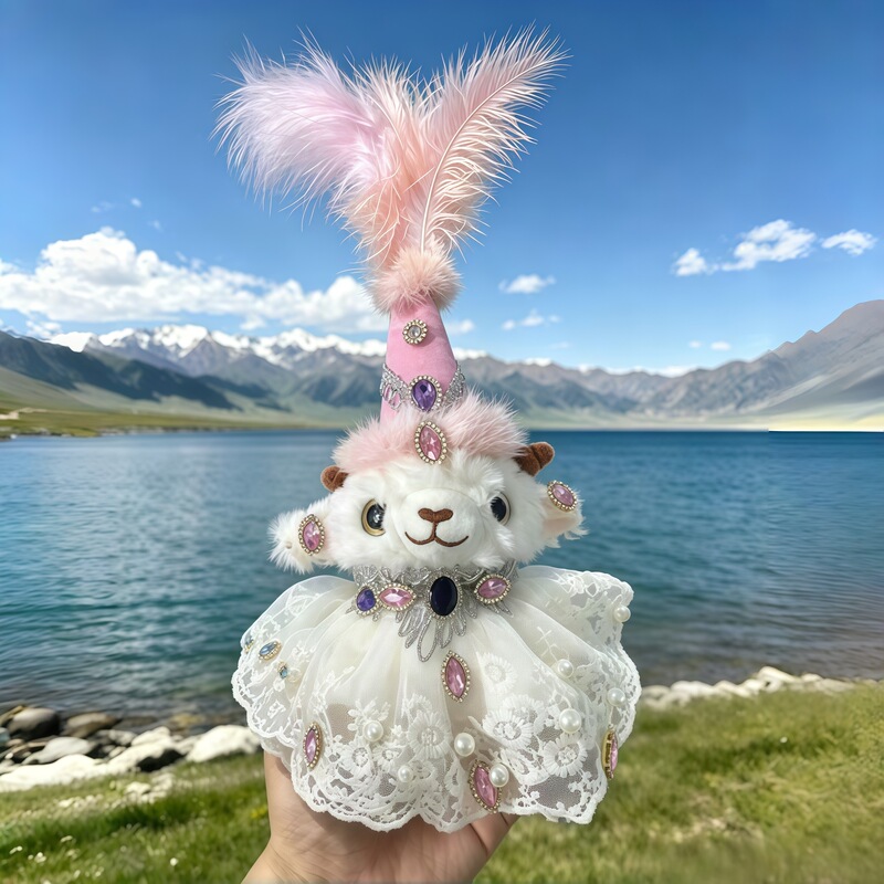 Internet Celebrity Style Ethnic Specialty Baby Sheep Plush Toy Keychain Souvenir from Xinjiang Internet Celebrity Style Ethnic Specialty Baby Sheep Plush Toy Keychain Souvenir from Xinjiang