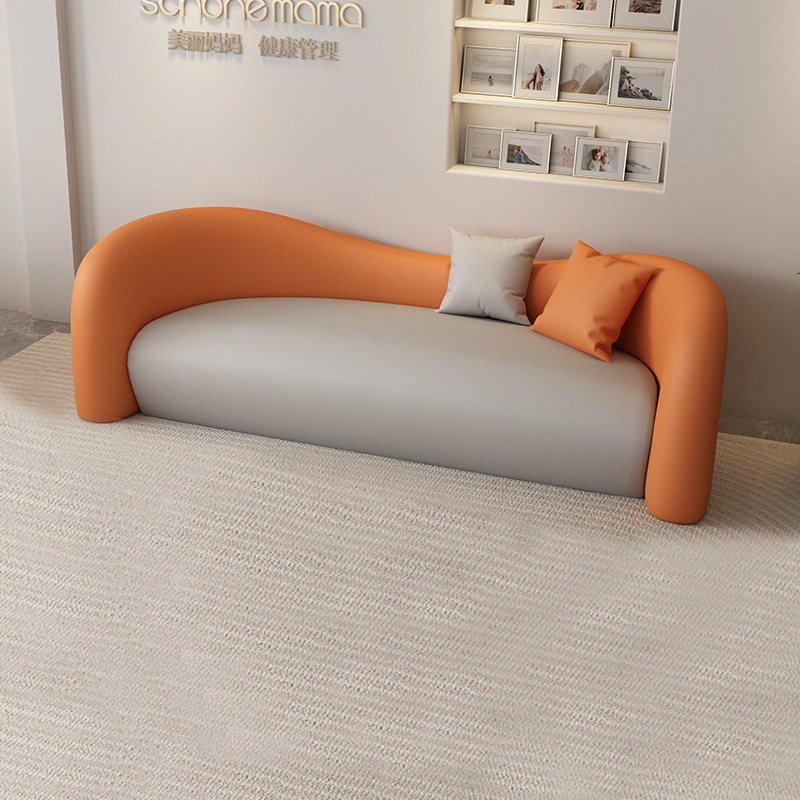 Sofá nórdico de lujo moderno y minimalista en color crema, sofá de tela creativo de diseño irregular para tienda, de fila recta para ocio.