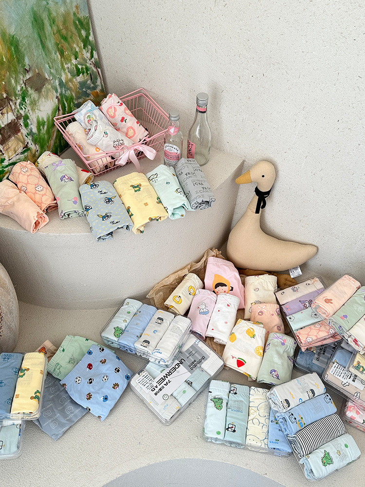 Ropa interior de algodón puro para niñas, calzoncillos tipo bóxer antibacterianos para niñas pequeñas, niños pequeños y medianos, pantalones cortos de cuatro esquinas de algodón puro para bebés con entrepierna de algodón puro.