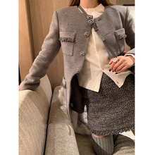XingYu丨五十度灰 精致时髦长款收腰小香风羽绒外套+亮丝半裙套装