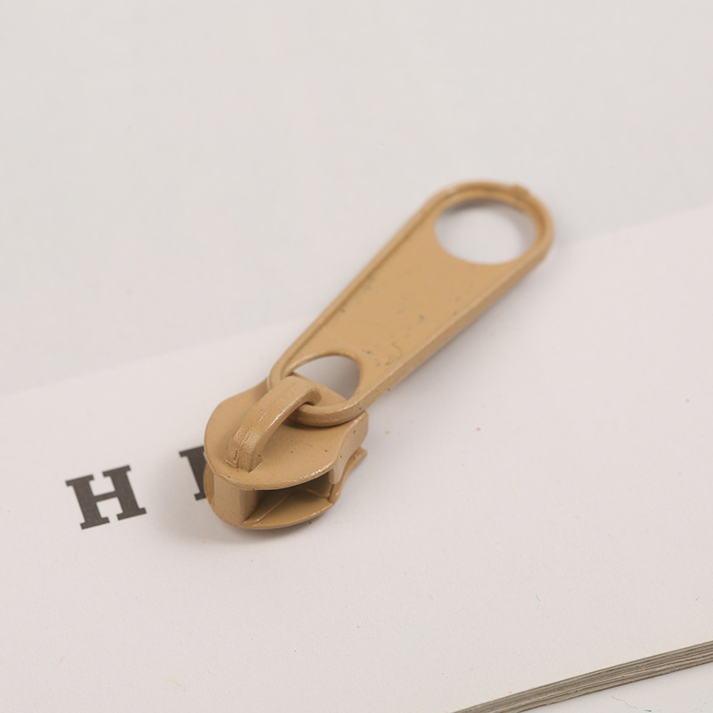 No. 5 fabricantes de cremallera de nylon nueva bolsa de maquillaje de color bolsas de lápiz gruesas cremallera al por mayor