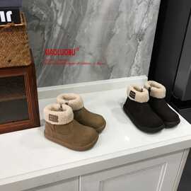 儿童鞋2025秋冬款女童时尚羊羔毛口男童舒适真皮大棉休闲雪地靴潮